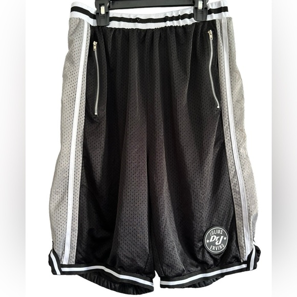 Dr. J Julius Erving Basketball Shorts Size XL Zipper Pockets Black/Gray/White - Picture 10 of 10